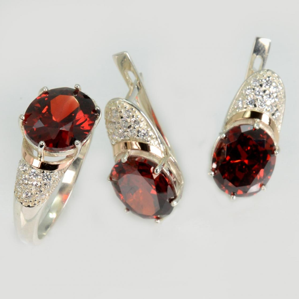 Срібний гарнітур (122)