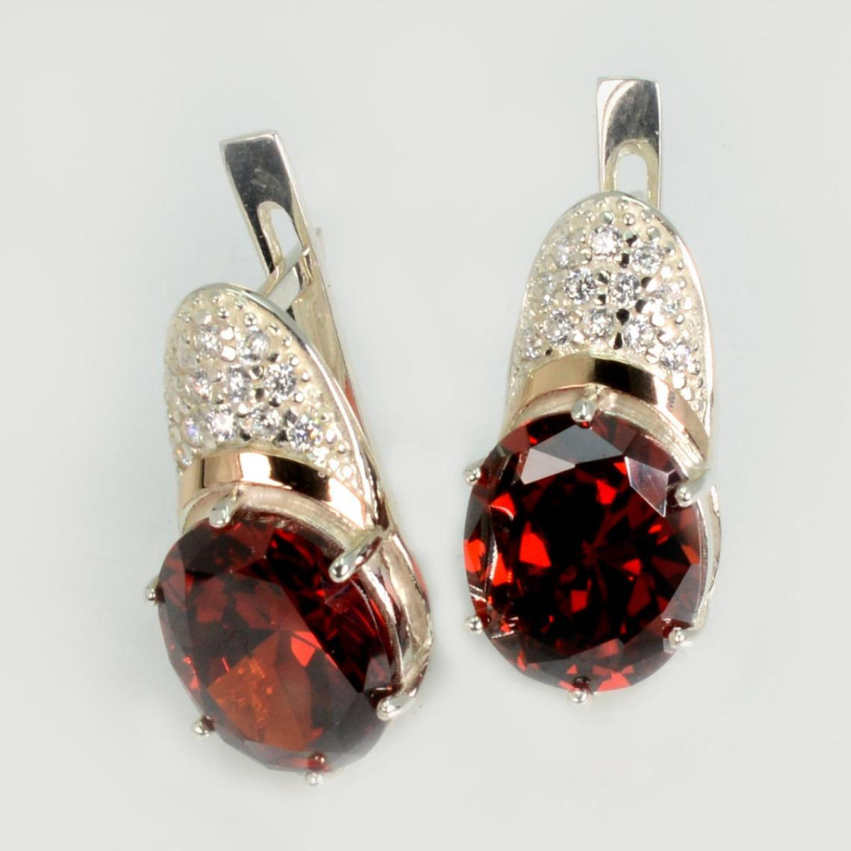 Серебряные серьги (122с)