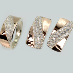 Срібний набір з золотими пластинами