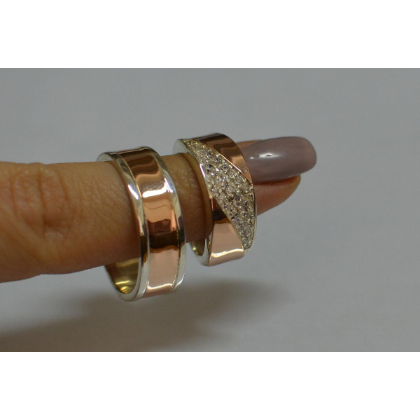 Пара обручальных колец (123кОбр3)