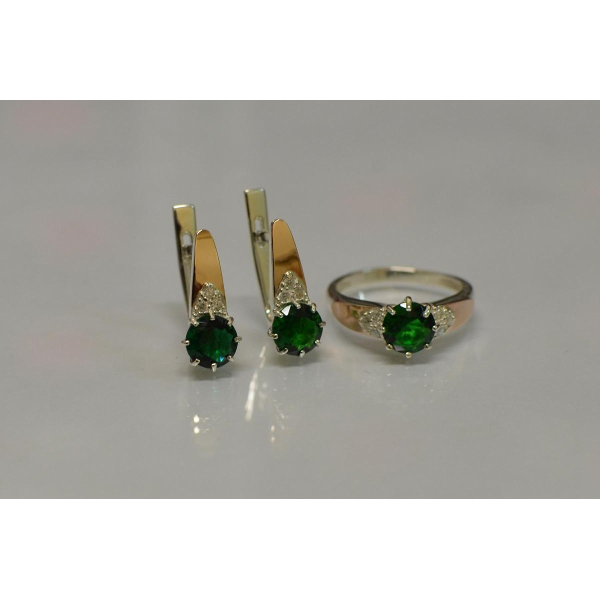 Серебряный набор с золотыми вставками (124)