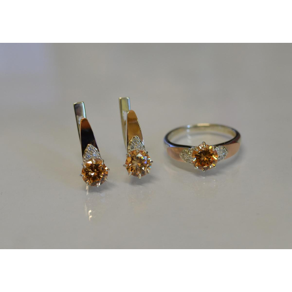 Серебряный набор с золотыми вставками (124)