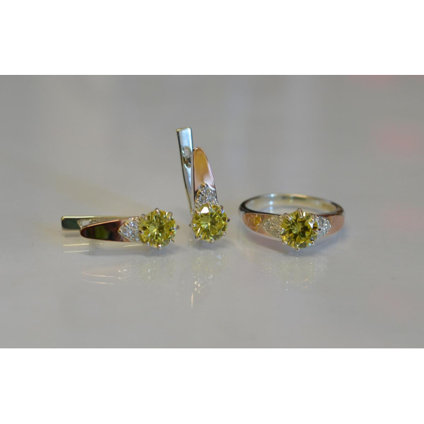 Серебряный набор с золотыми вставками (124)