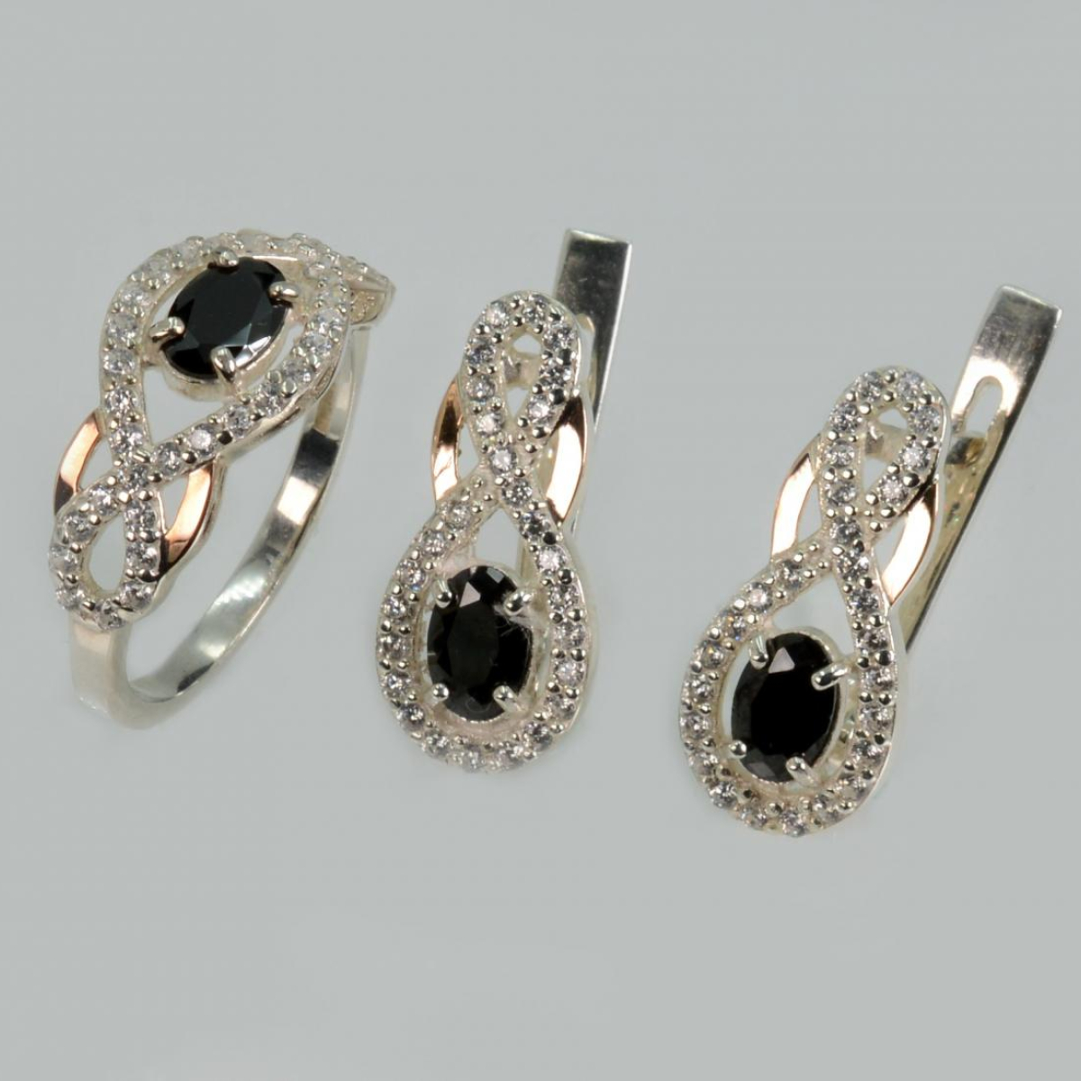 Набор из серебра с золотом (125)