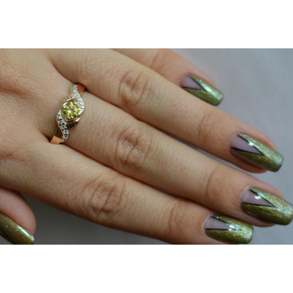 Серебряное кольцо с золотыми вставками (128к)