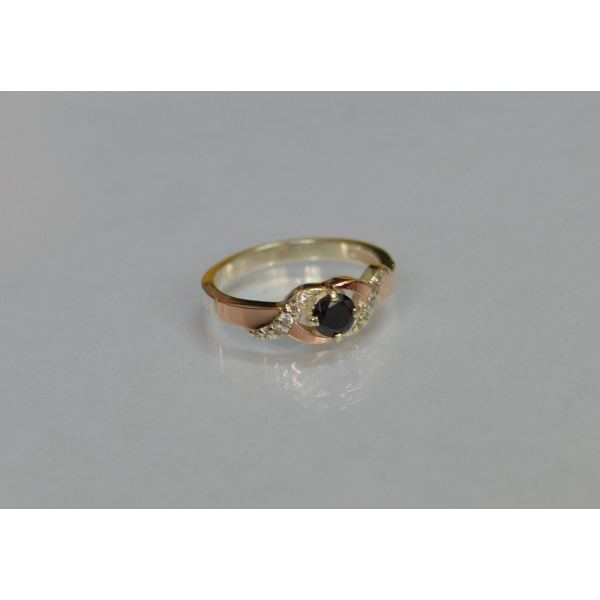 Серебряное кольцо с золотыми вставками (128к)