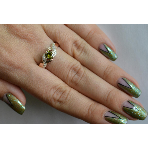 Серебряное кольцо с золотыми вставками (128к)