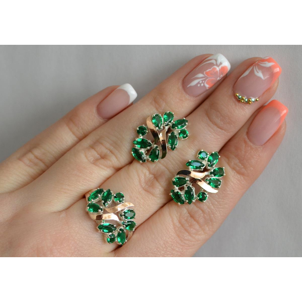 Серебряный набор с золотыми пластинами (133)