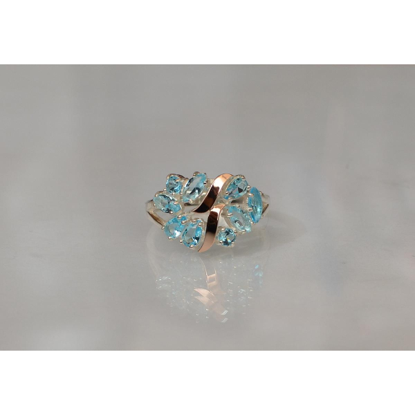 Серебряное кольцо с золотыми вставками (133к)