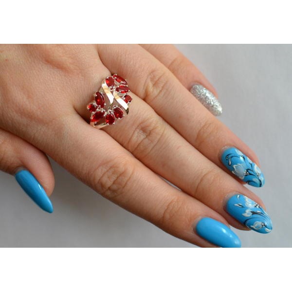 Серебряное кольцо с золотыми вставками (133к)