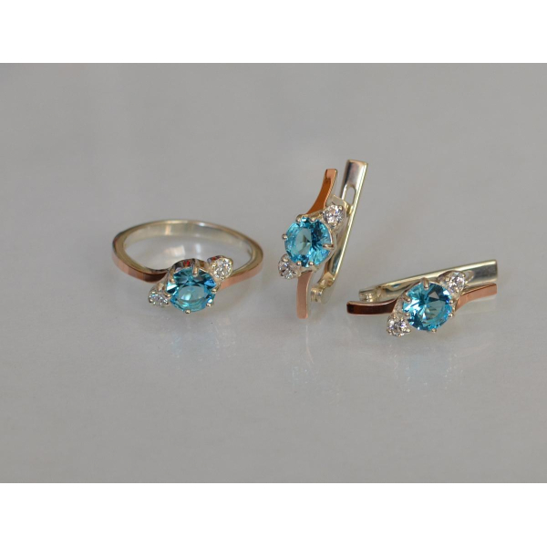 Серебряный комплект с золотыми вставками (134)