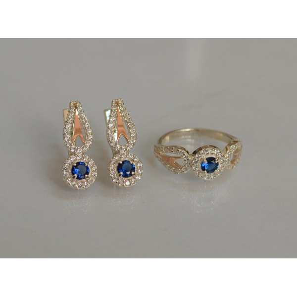 Серебряный набор с золотыми пластинами 135 (135)