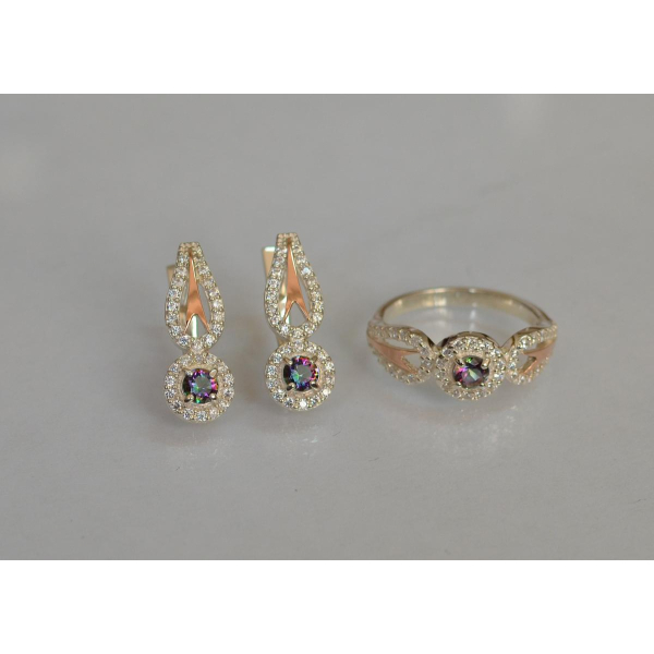 Серебряный набор с золотыми пластинами 135 (135)