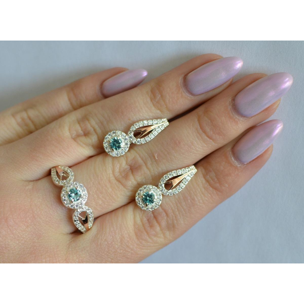 Серебряный набор с золотыми пластинами 135 (135)