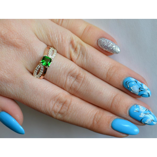 Серебряное кольцо с золотыми вставками (136к)