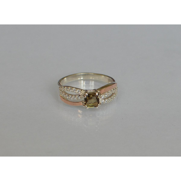 Серебряное кольцо с золотыми вставками (136к)