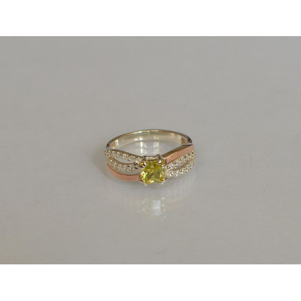 Серебряное кольцо с золотыми вставками (136к)