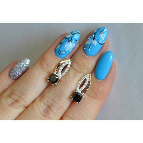 Серебряные серьги с золотыми вставками (136с)