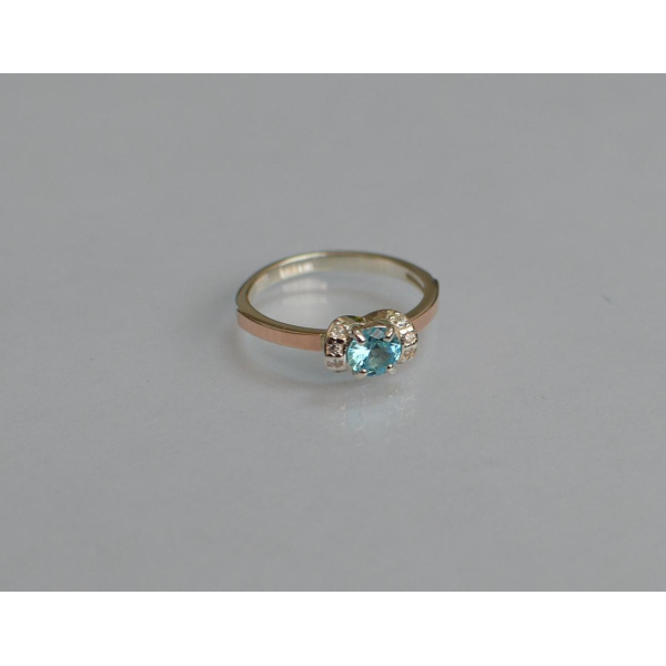 Срібна каблучка з золотом (137к)