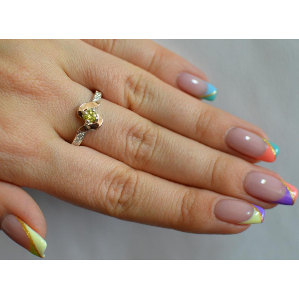 Серебряное кольцо с золотыми вставками (142к)