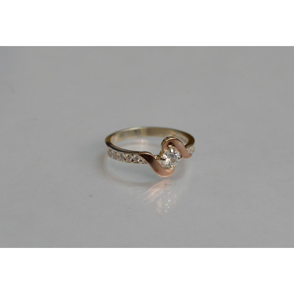 Серебряное кольцо с золотыми вставками (142к)