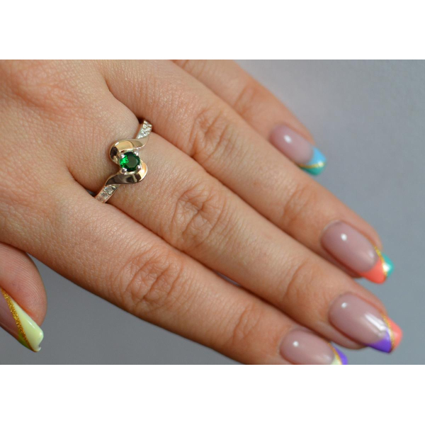 Серебряное кольцо с золотыми вставками (142к)