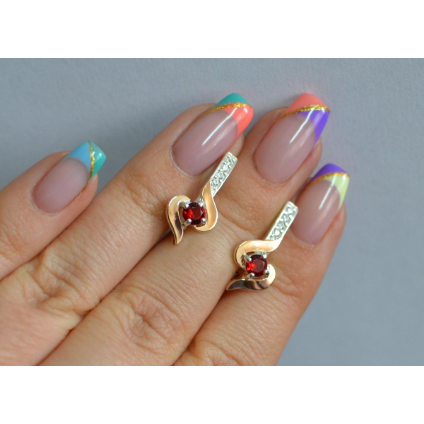 Серебряные серьги с золотыми вставками (142с)