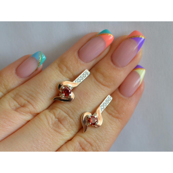 Серебряные серьги с золотыми вставками (142с)