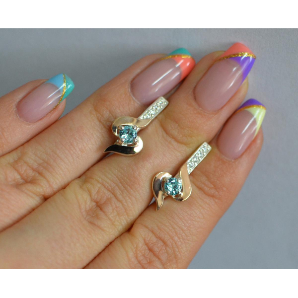 Серебряные серьги с золотыми вставками (142с)