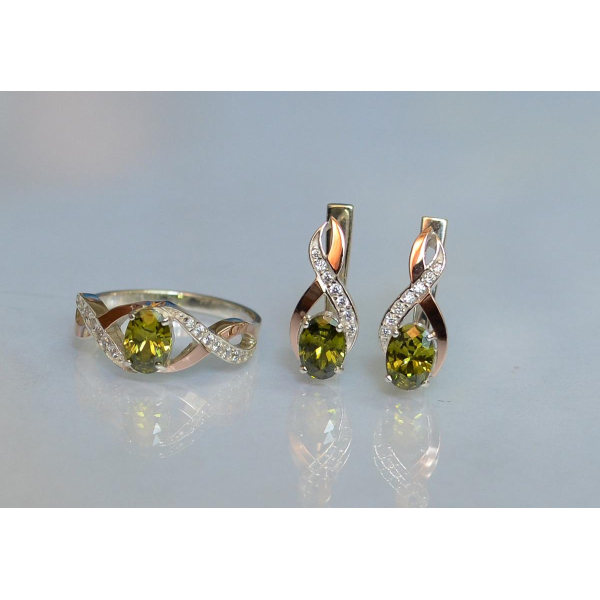 Серебряный набор с золотыми пластинами143 (143)