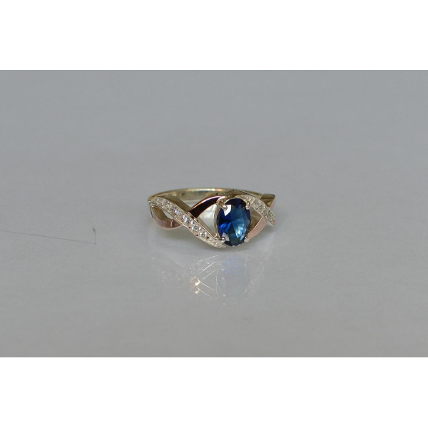 Серебряное кольцо с золотыми вставками (143к)