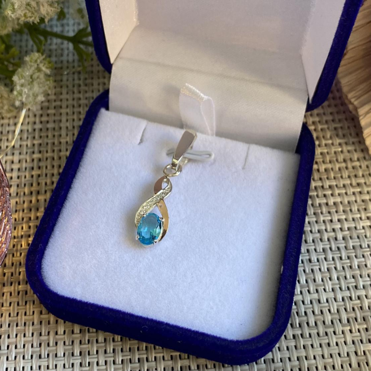 Серебряная подвеска с золотими вставками (143п)