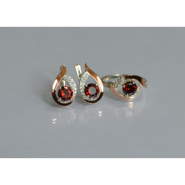 Серебряный гарнитур с золотыми накладками (144)