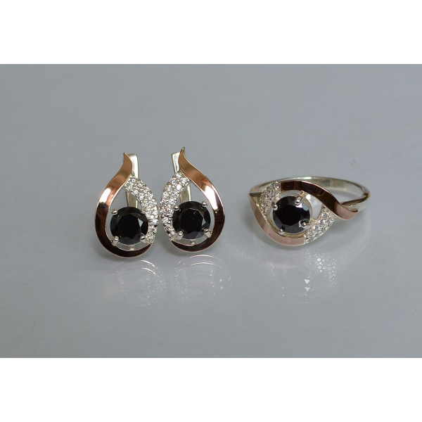 Серебряный гарнитур с золотыми накладками (144)