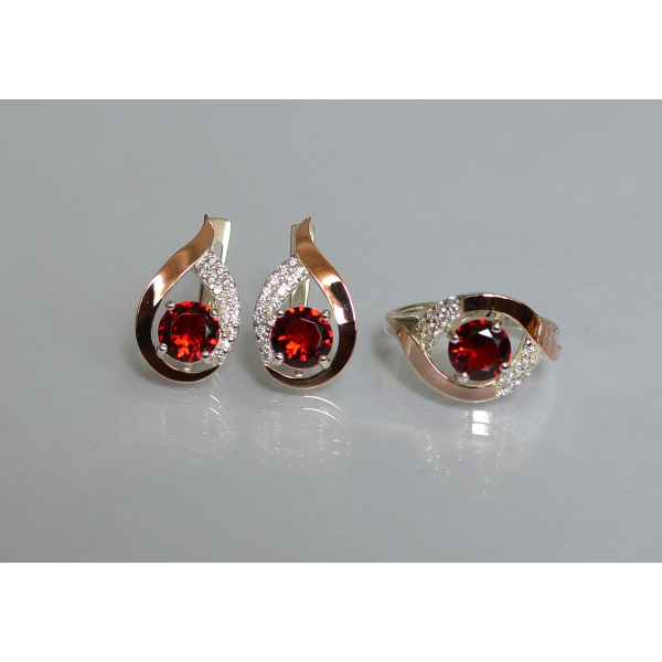 Серебряный гарнитур с золотыми накладками (144)