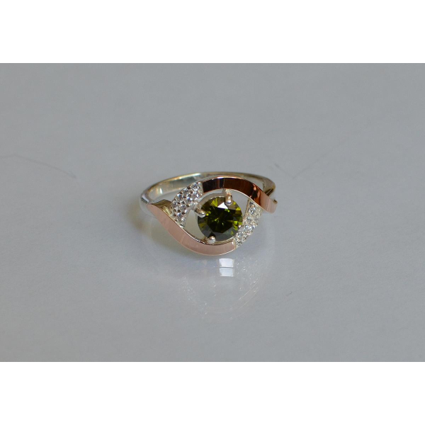 Серебряное кольцо с золотыми накладками (144к)