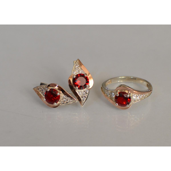 Серебряный набор с золотыми пластинами (145)