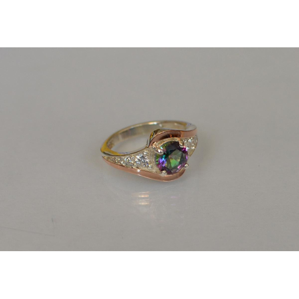 Серебряное кольцо с золотыми вставками (145к)