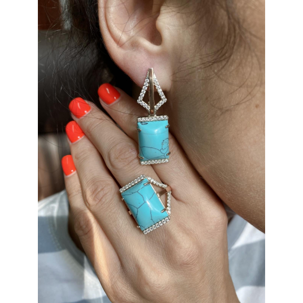 Серебряное кольцо с кабашоном (146к)