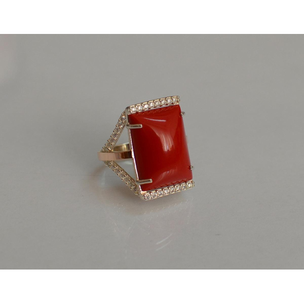 Серебряное кольцо с кабашоном (146к)