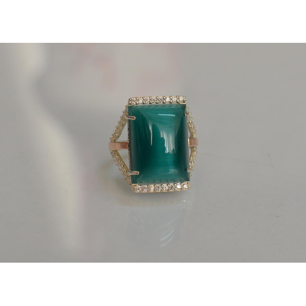 Серебряное кольцо с кабашоном (146к)