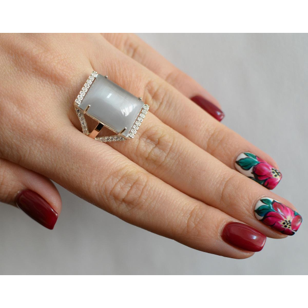 Серебряное кольцо с кабашоном (146к)