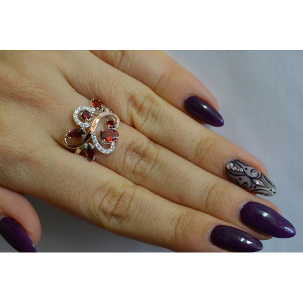 Серебряное кольцо с золотыми вставками (151к)