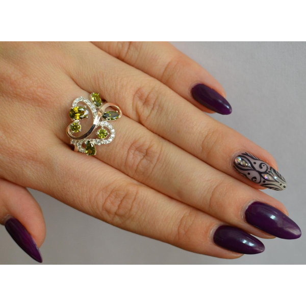 Серебряное кольцо с золотыми вставками (151к)