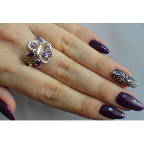 Серебряное кольцо с золотыми вставками (151к)