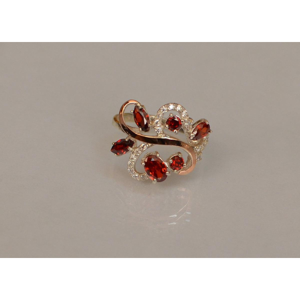 Серебряное кольцо с золотыми вставками (151к)