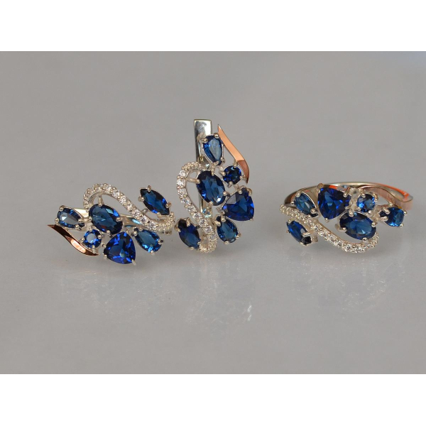 Серебряный набор с золотыми пластинами (152)