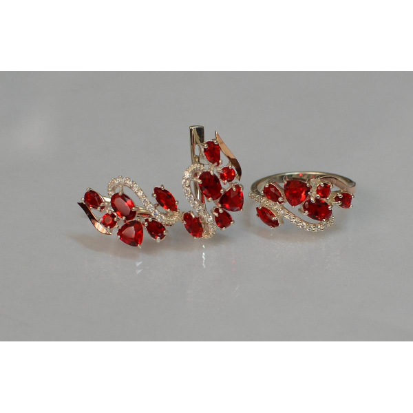 Серебряный набор с золотыми пластинами (152)