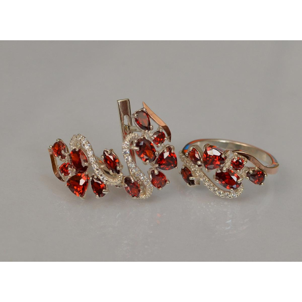 Серебряный набор с золотыми пластинами (152)