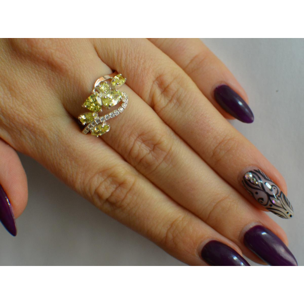 Серебряное кольцо с золотыми вставками (152к)